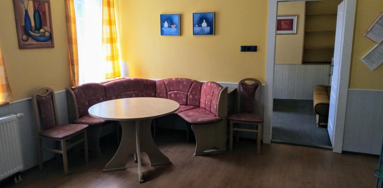 Penzion U Soudu Liberec Esterno foto