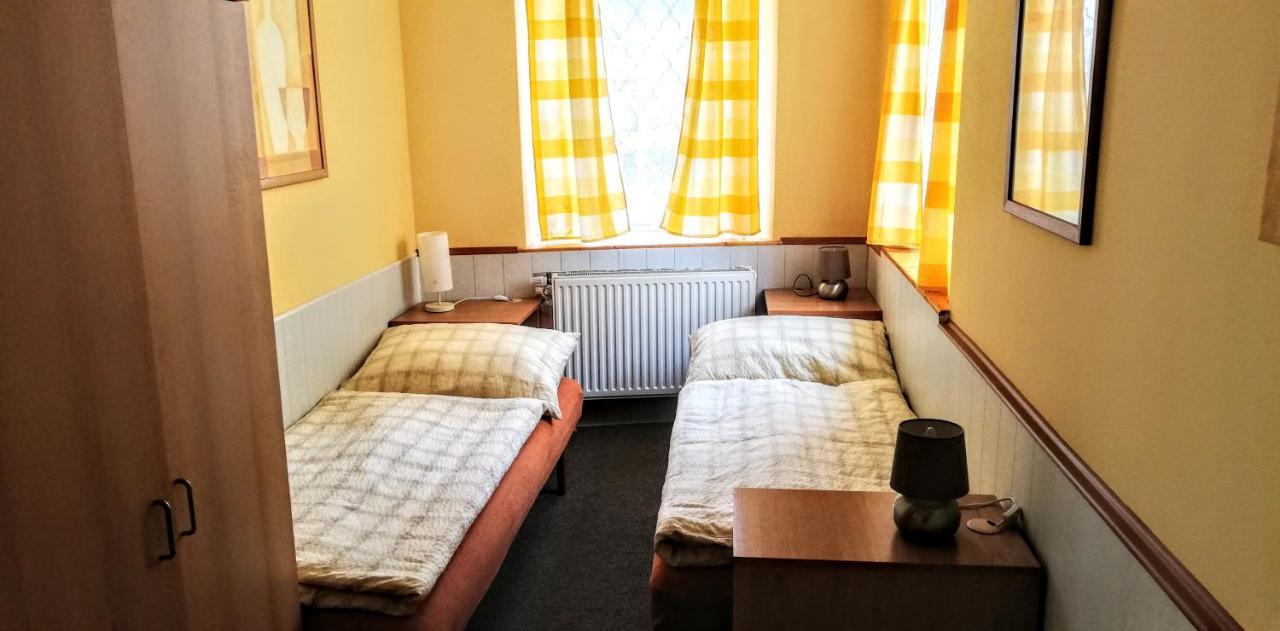 Penzion U Soudu Liberec Esterno foto